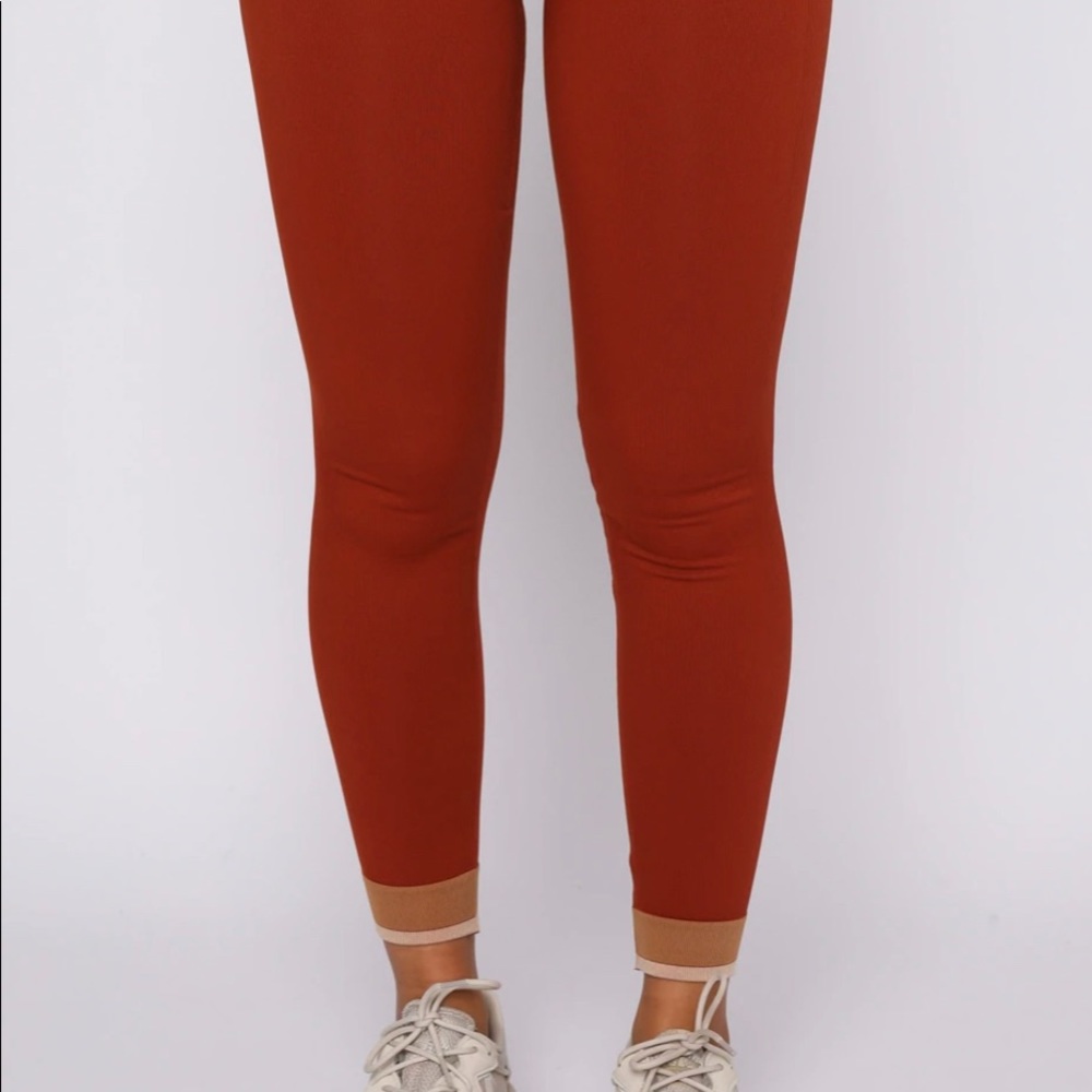 Seamless legging